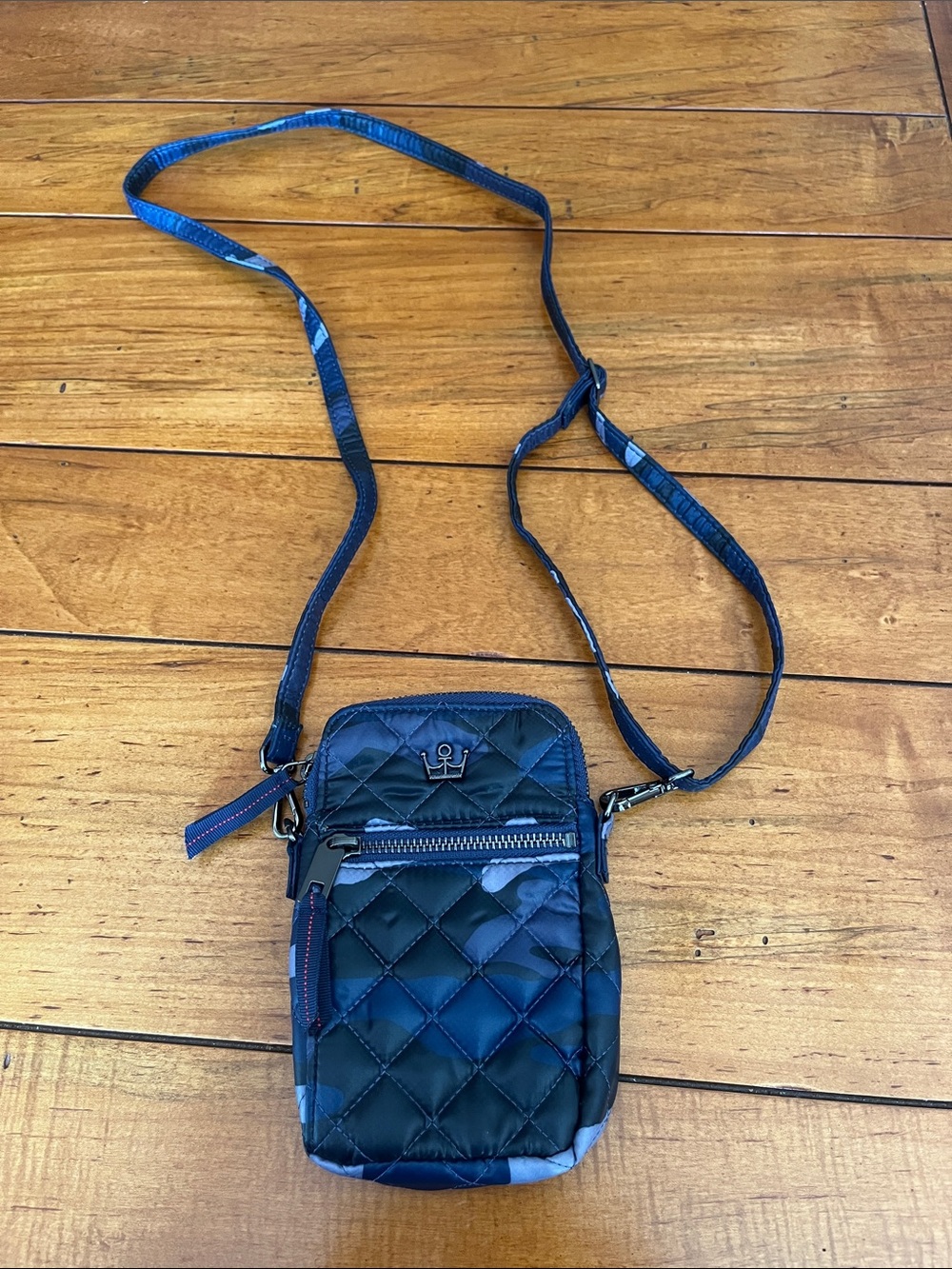 Oliver Thomas Quilted Navy Blue Camouflage Crossbody Phone Bag